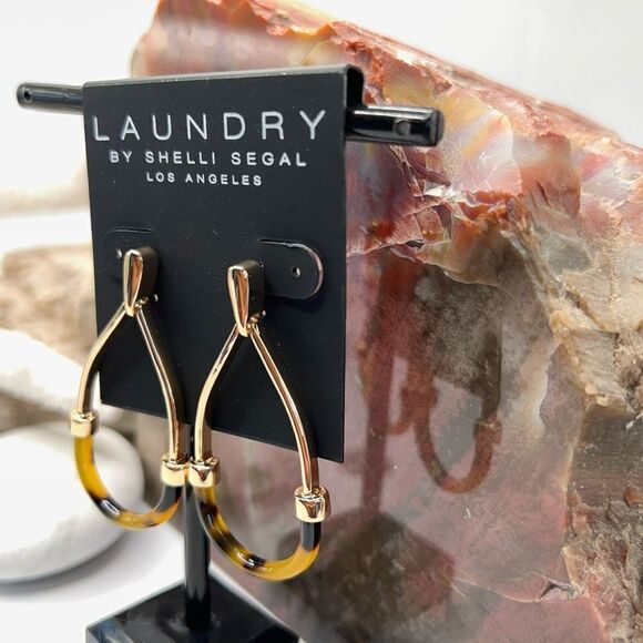 GOLD TEARDROP DANGLE Earrings Laundry by Shelli Segal $18 ea / 3 for $30 - Picture 7 of 8